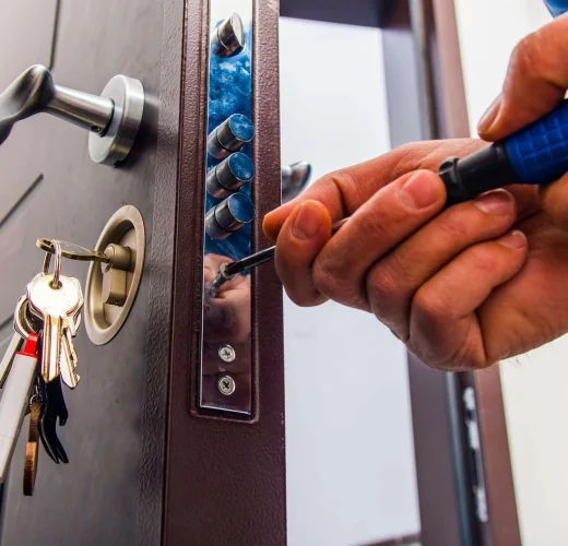 Licensed locksmith professionals Emergency key replacement Burnaby
